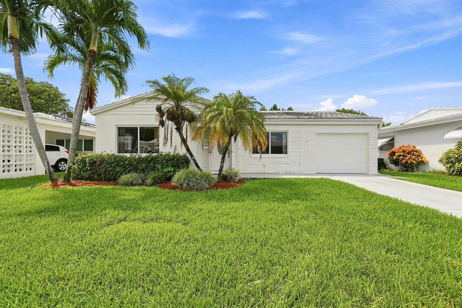 7104 NW 70TH Court, Tamarac, FL 33321 — zdjęcie 3