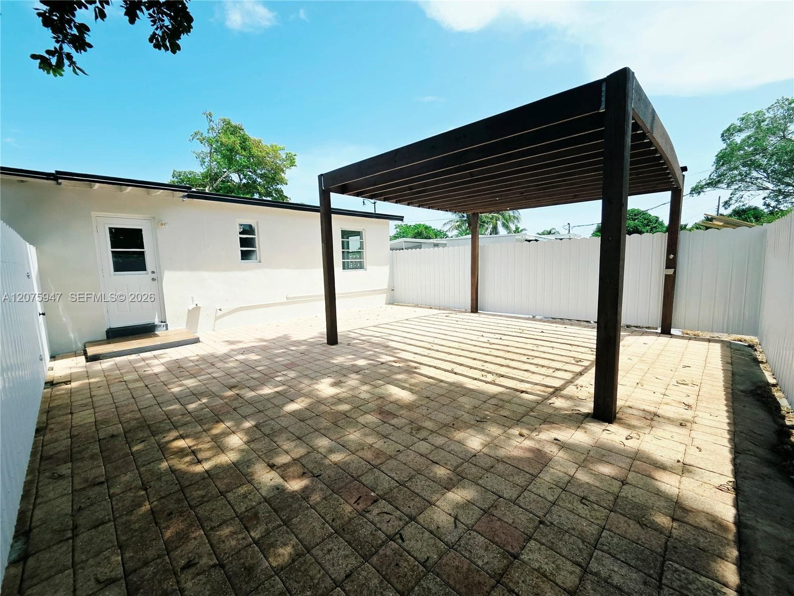 5301 NE 17th Ave # -, Pompano Beach, FL 33064 — zdjęcie 2
