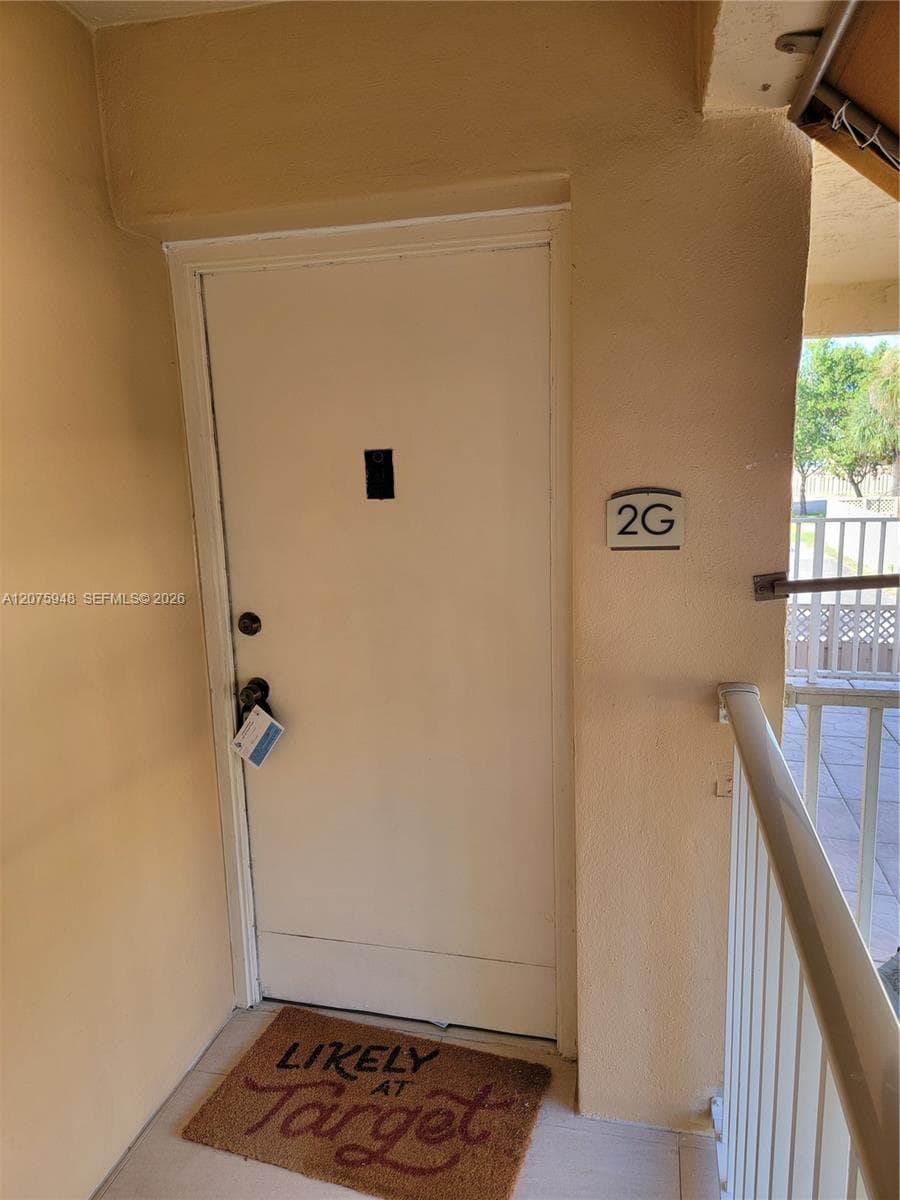 4440 NW 79th Ave # 2G, Doral, FL 33166 — zdjęcie 2