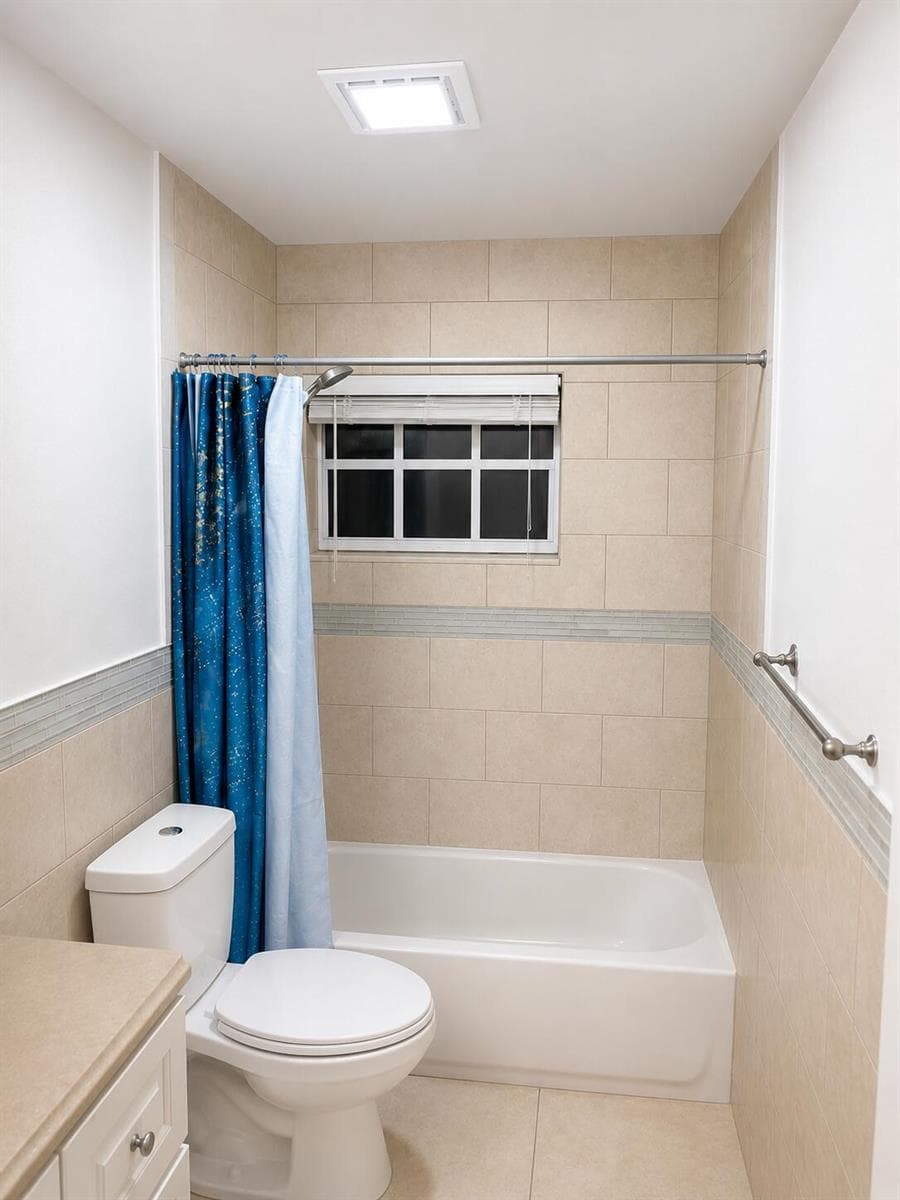 330 W 22ND Court, Riviera Beach, FL 33404 — zdjęcie 5