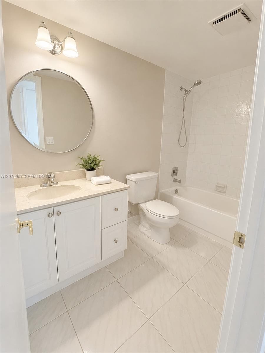 3591 Inverrary Dr # 104, Lauderhill, FL 33319 — zdjęcie 4