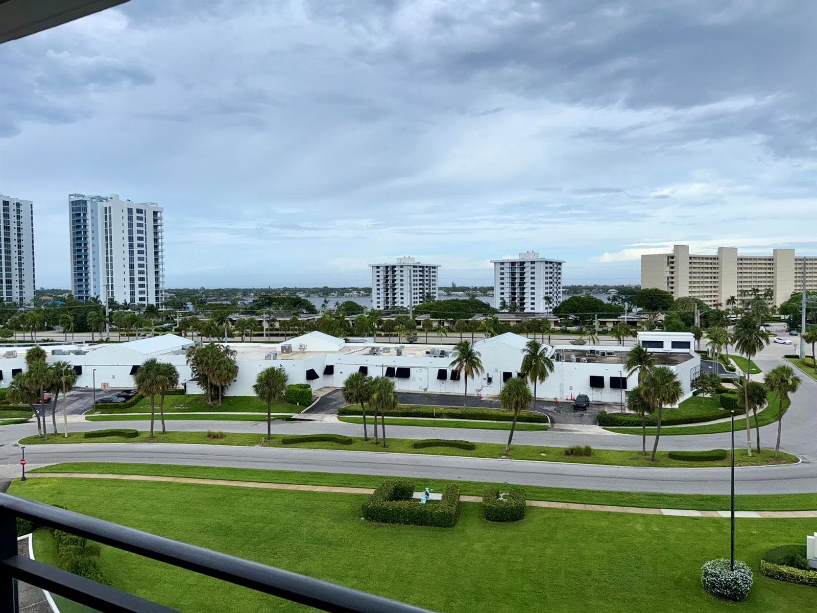 336 Golfview Road # 718, North Palm Beach, FL 33408