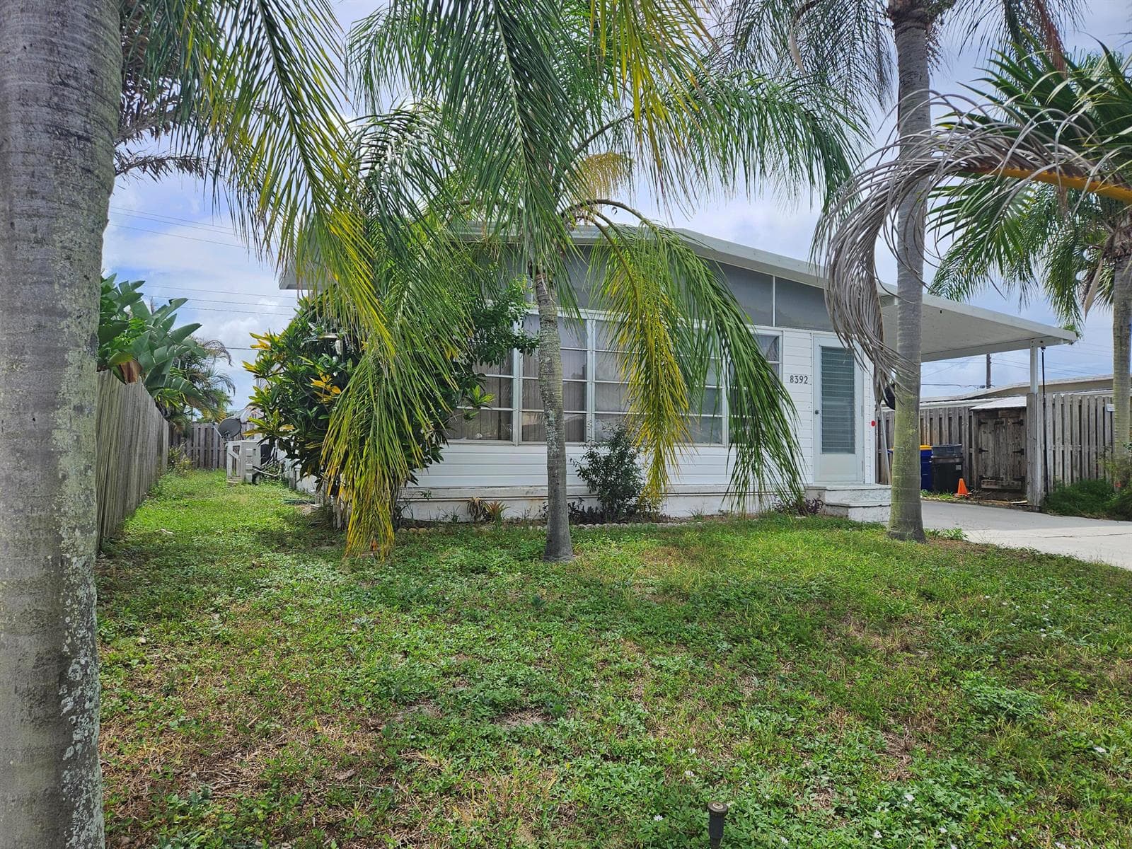 8392 SE Skylark Avenue, Hobe Sound, FL 33455 — zdjęcie 2