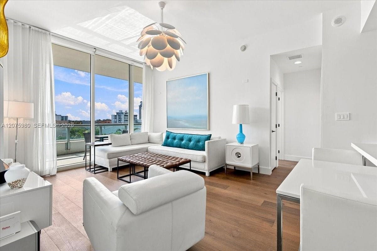 6799 Collins Ave # 412, Miami Beach, FL 33141