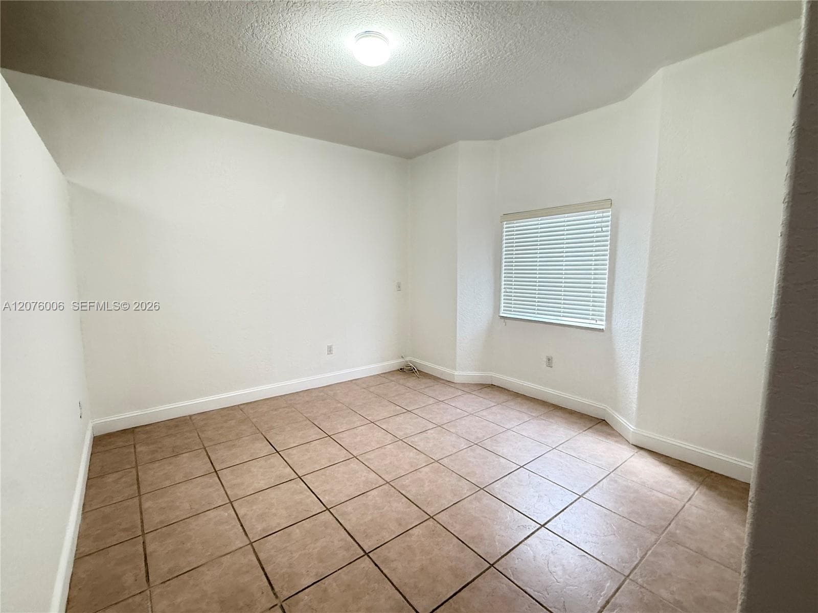 15957 SW 54th Ter, Miami, FL 33185 — zdjęcie 5