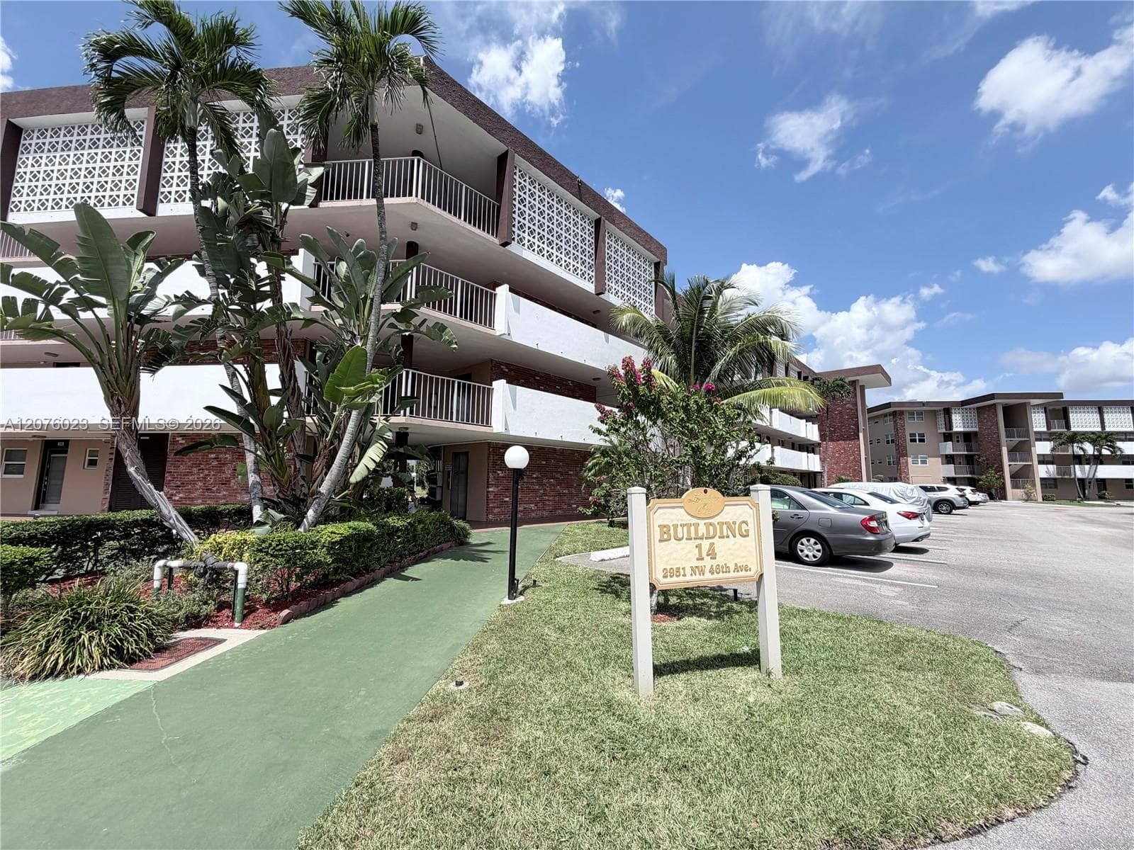 2951 NW 46th Ave # 109, Lauderdale Lakes, FL 33313 — zdjęcie 2