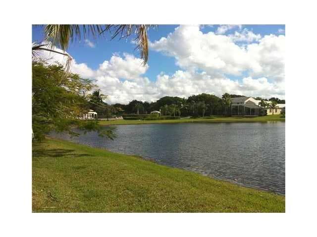 824 Savannah Falls Drive, Weston, FL 33327 — zdjęcie 2