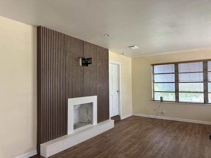 913 N B Street, FL 33460