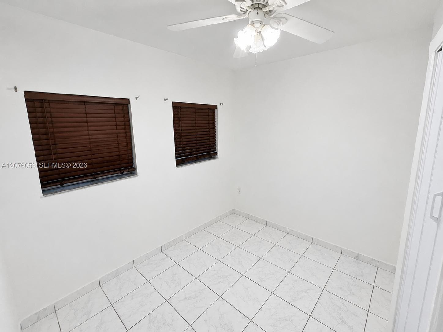 500 E 54th St # B, Hialeah, FL 33013 — zdjęcie 5