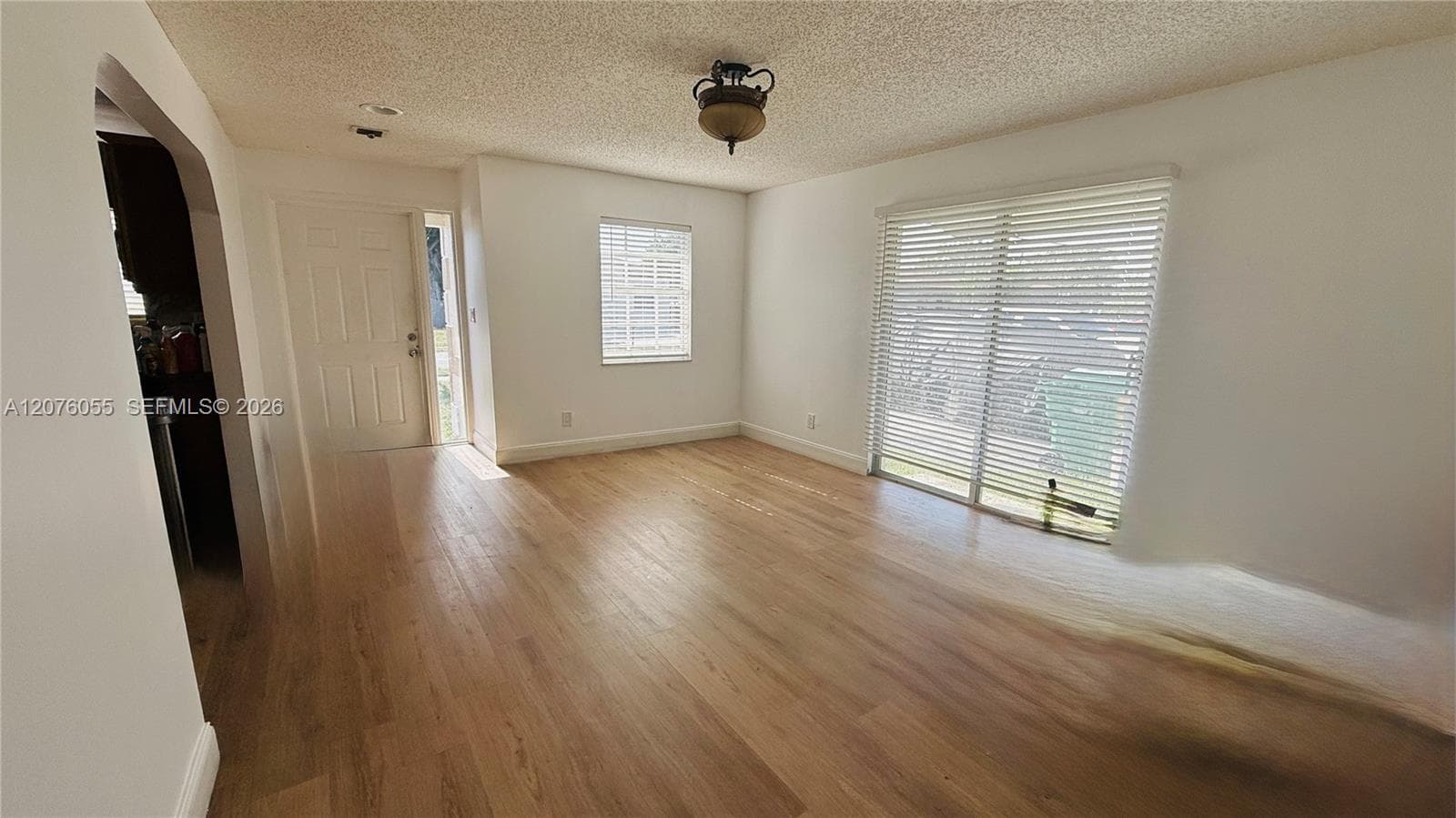 230 NW 7th Ave, Dania Beach, FL 33004 — zdjęcie 3
