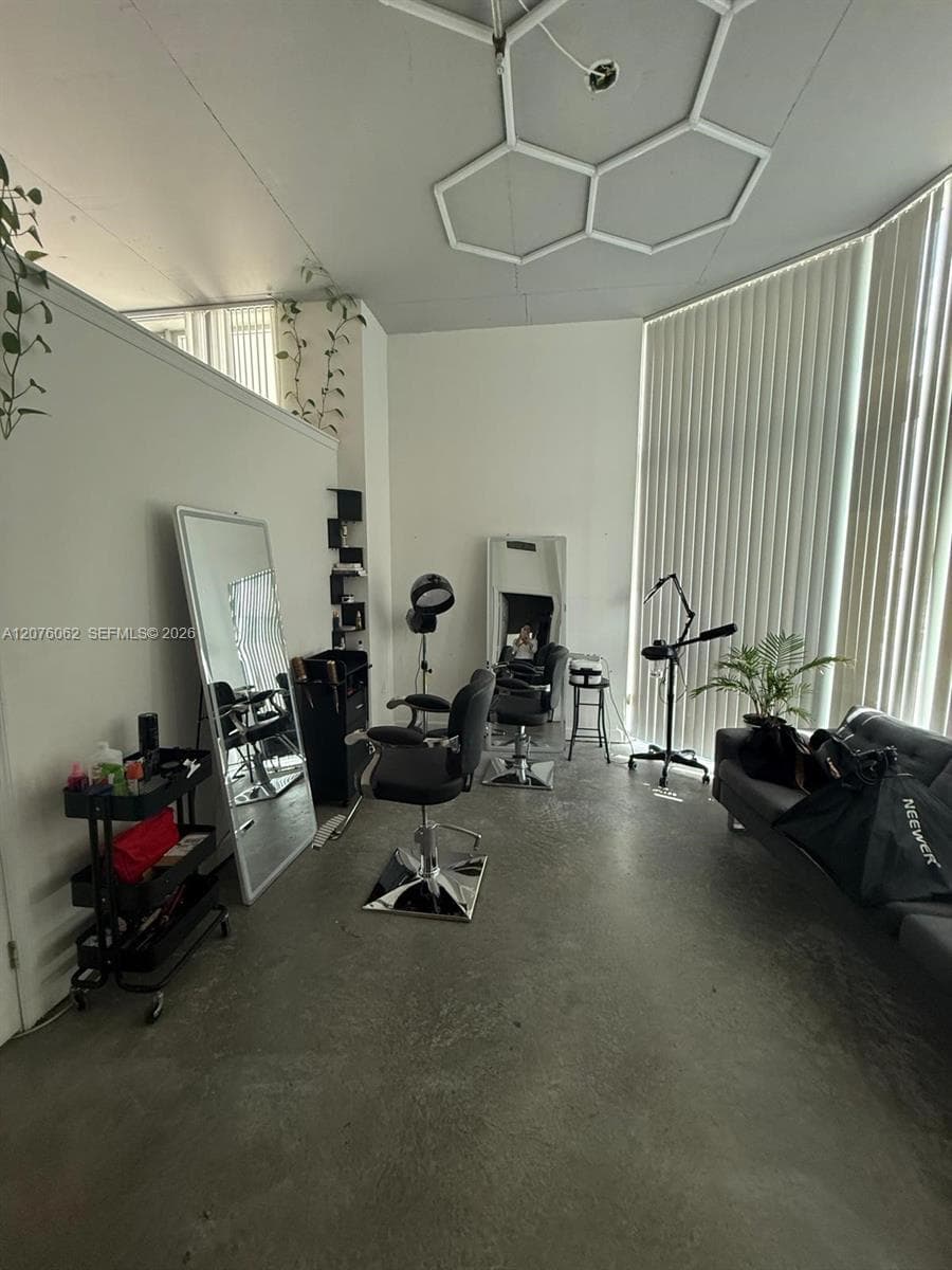 2100 Van Buren St # 216, Hollywood, FL 33020 — zdjęcie 3