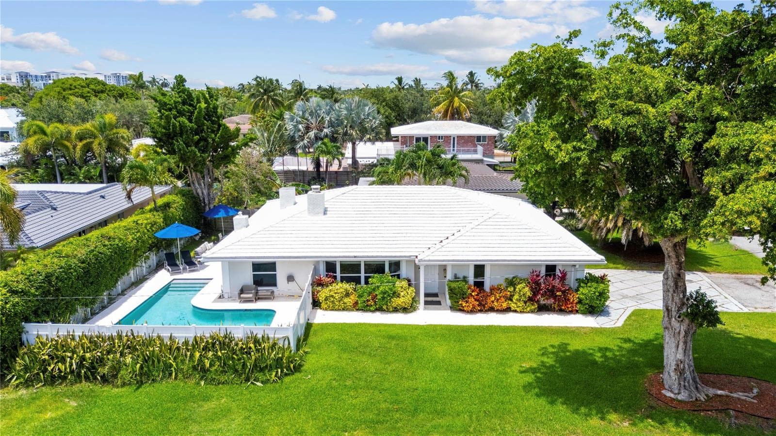 505 SE 28TH Avenue, Pompano Beach, FL 33062