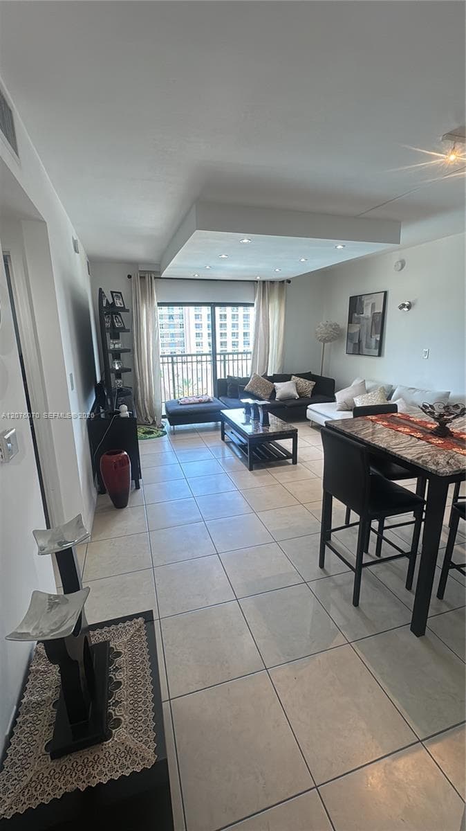 4242 NW 2nd St # 808, Miami, FL 33126 — zdjęcie 2