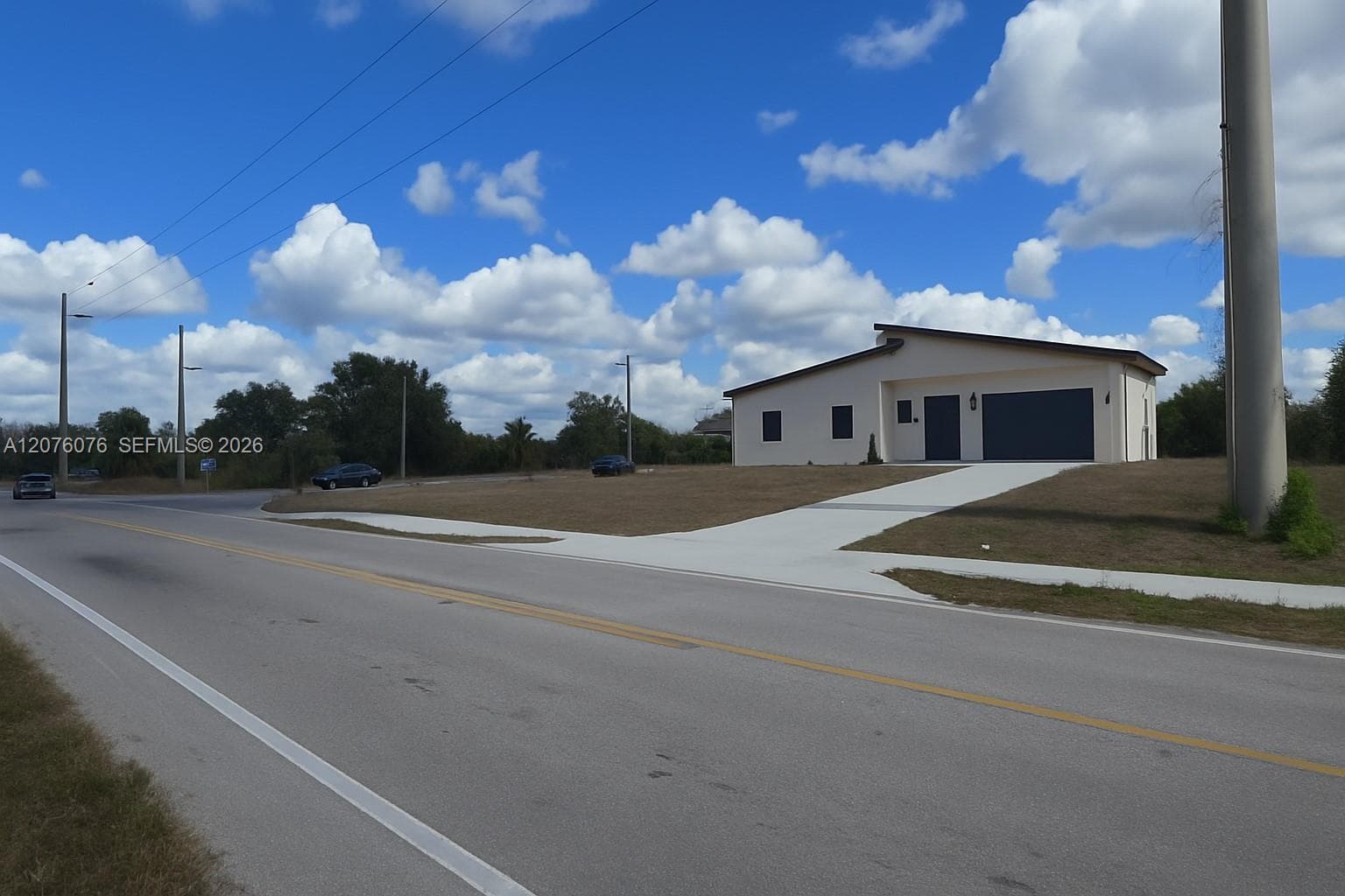 761 BELL BLVD S, Lehigh Acres, FL 33974 — zdjęcie 3