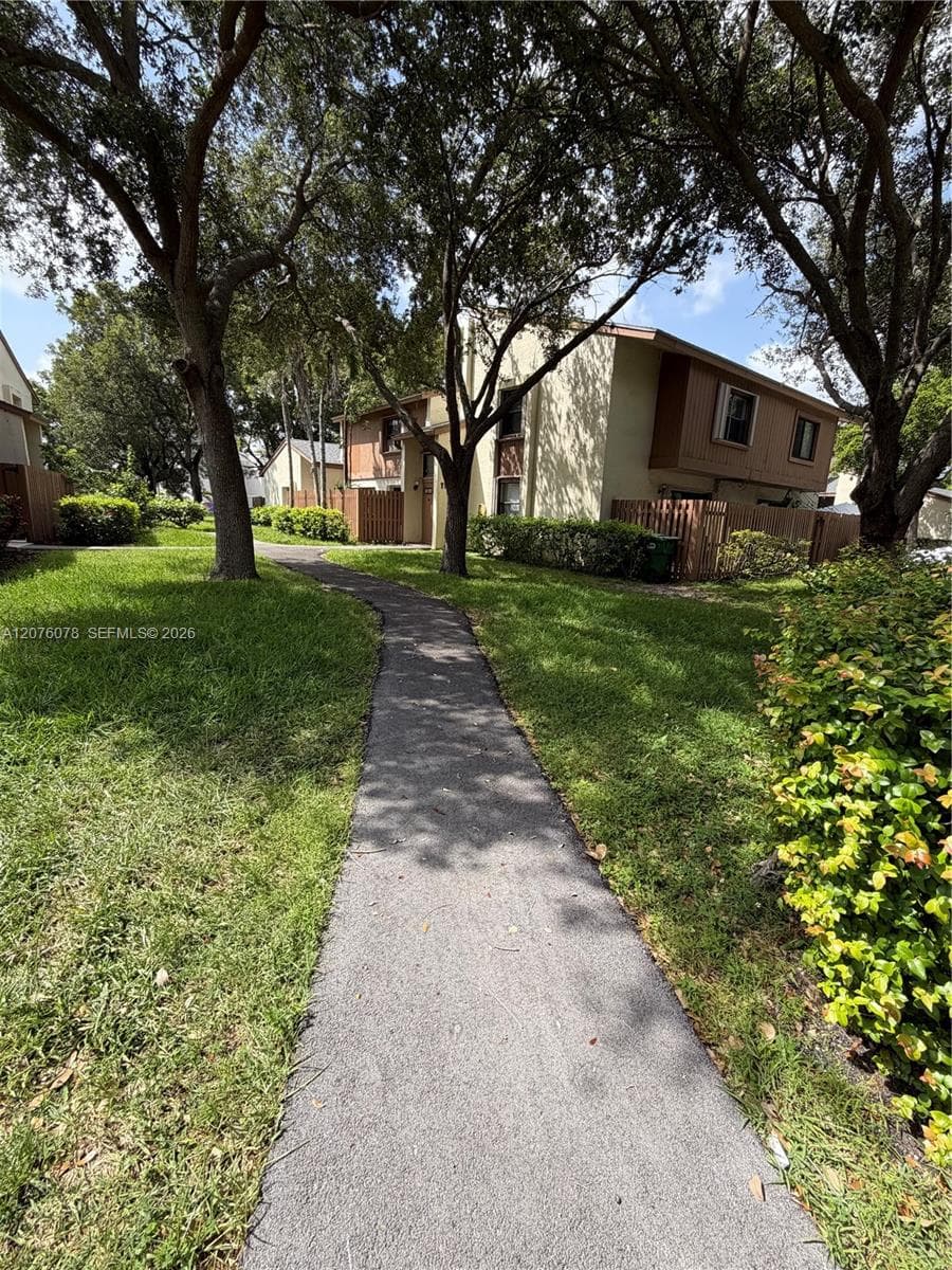 11313 SW 109th Rd # 61-B, Miami, FL 33176 — zdjęcie 2