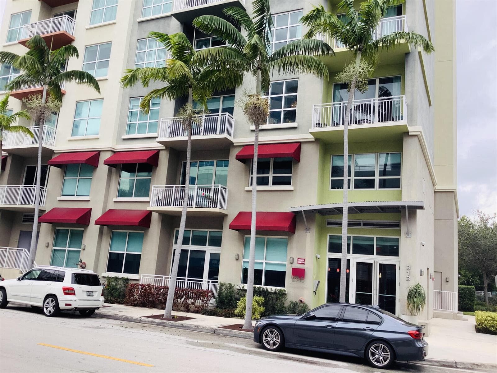 313 NE 2ND Street # 305, Fort Lauderdale, FL 33301