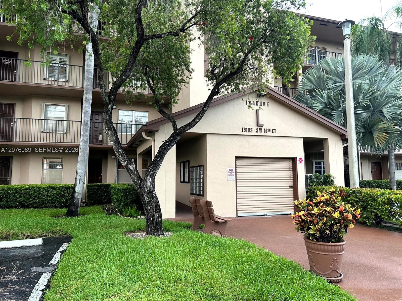 13105 SW 16 CT # 105L, Pembroke Pines, FL 33027 — zdjęcie 2