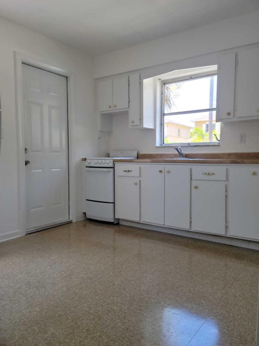 502 W BRANCH Street # C, Lantana, FL 33462 — zdjęcie 2