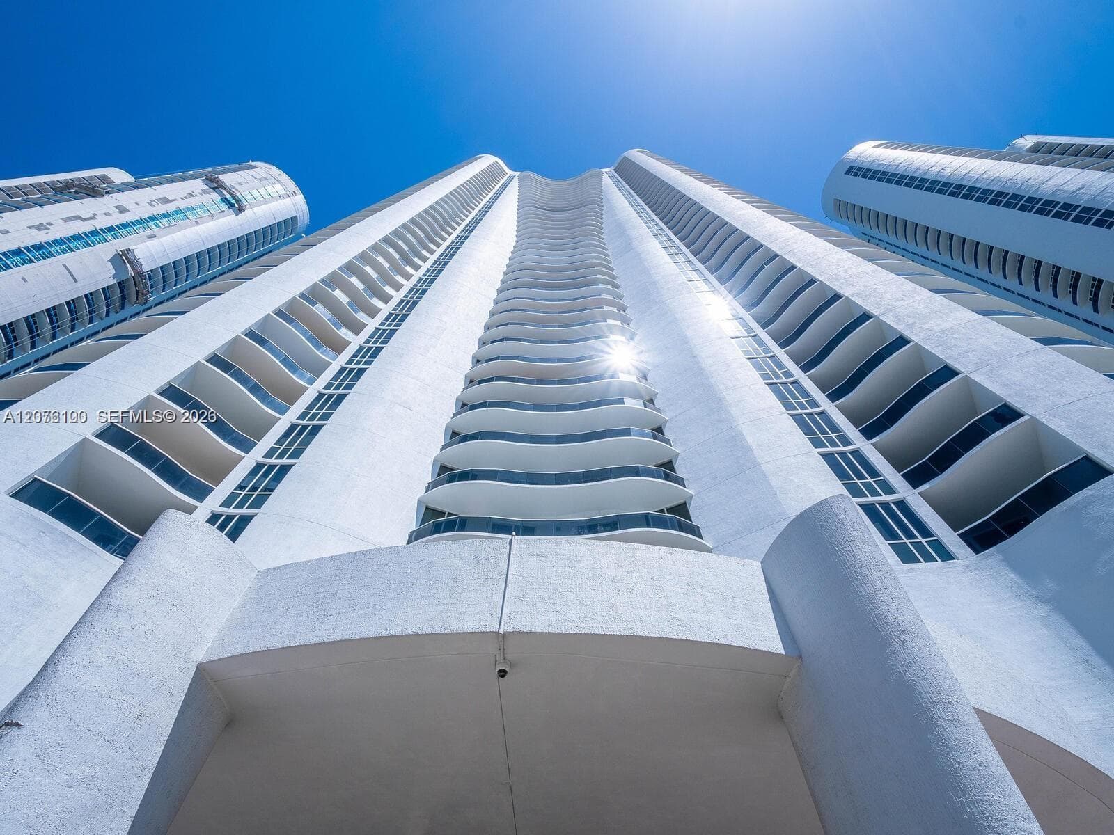 15901 Collins Ave # 2504, Sunny Isles Beach, FL 33160 — zdjęcie 2