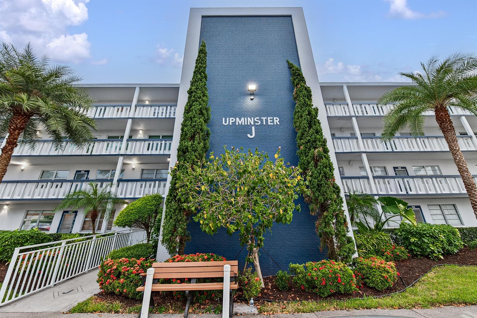 4001 UPMINSTER J # 4001, Deerfield Beach, FL 33442