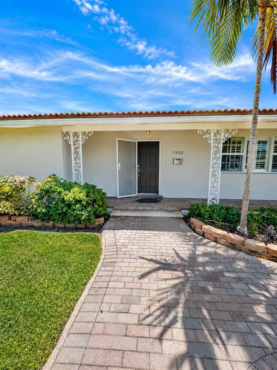 1030 NE 107th St # 1030, Miami Shores, FL 33161 — zdjęcie 4