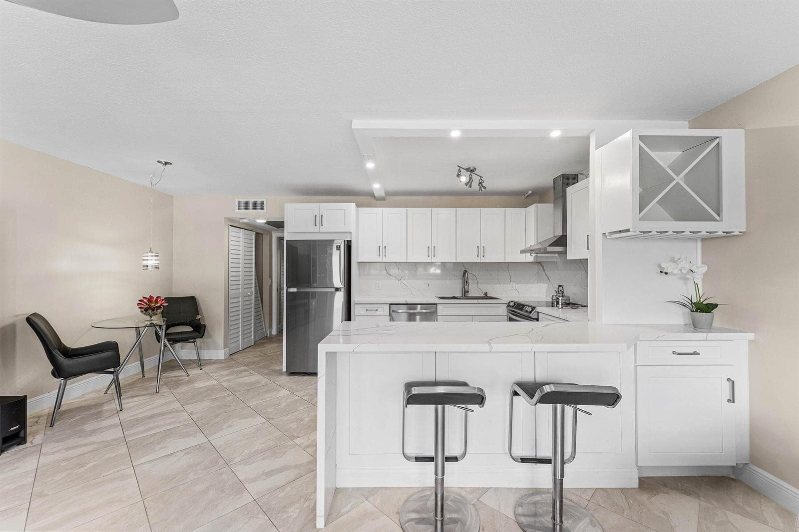 1015 Berkshire A, Deerfield Beach, FL 33442 — zdjęcie 2