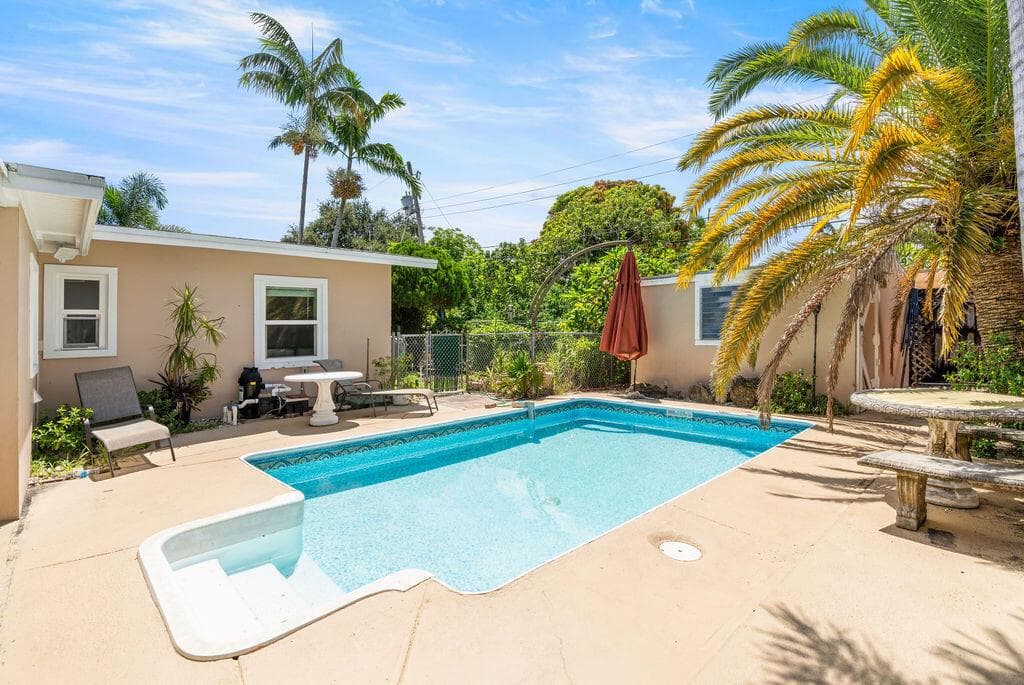 916 W DUVAL Street, Lantana, FL 33462 — zdjęcie 4