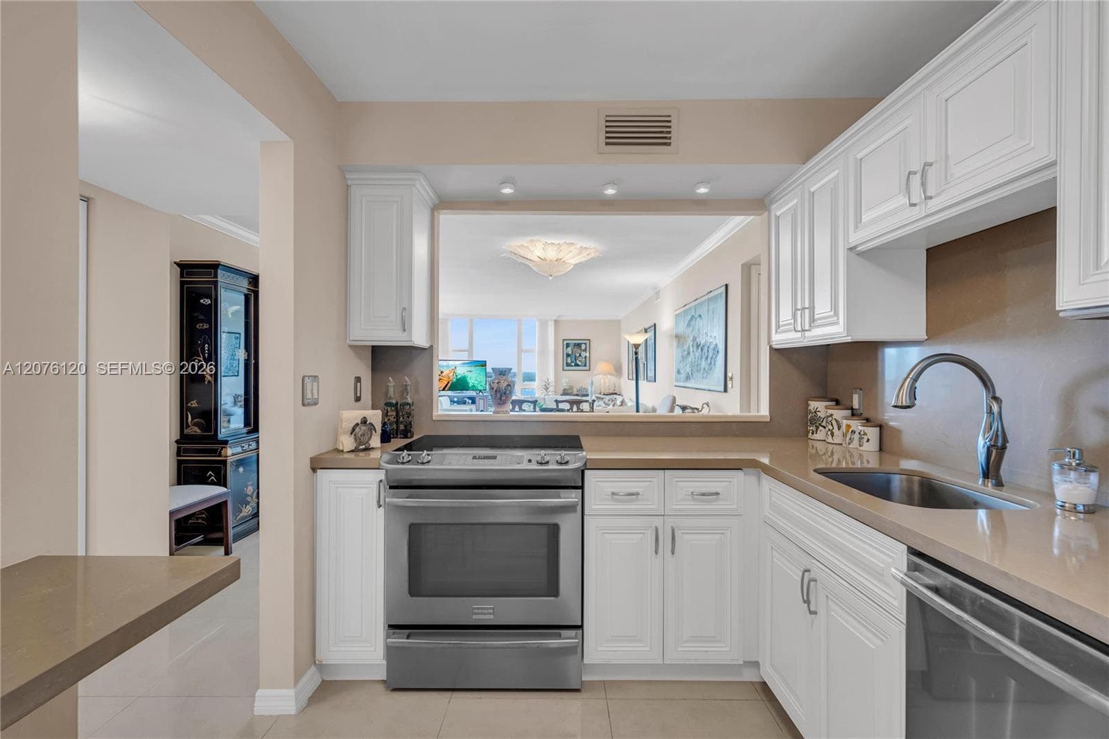 20335 W Country Club Dr # 2409, Aventura, FL 33180 — zdjęcie 4