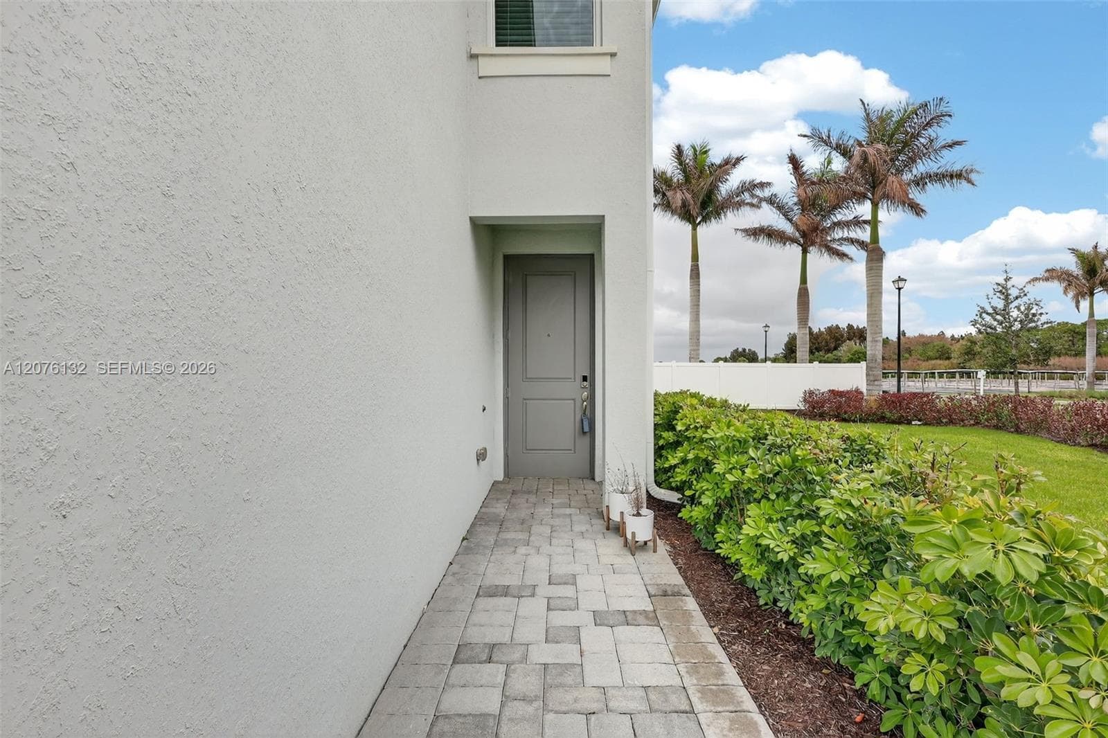 5610 SE Edgewater Cir, Stuart, FL 34997 — zdjęcie 3