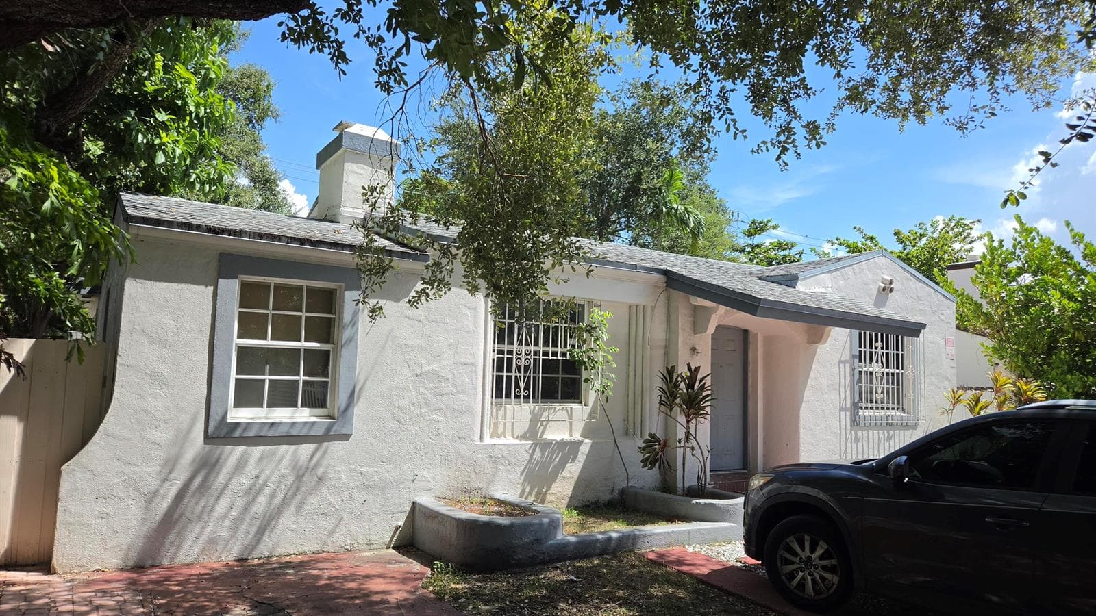 655 NE 80TH Street, Miami, FL 33138