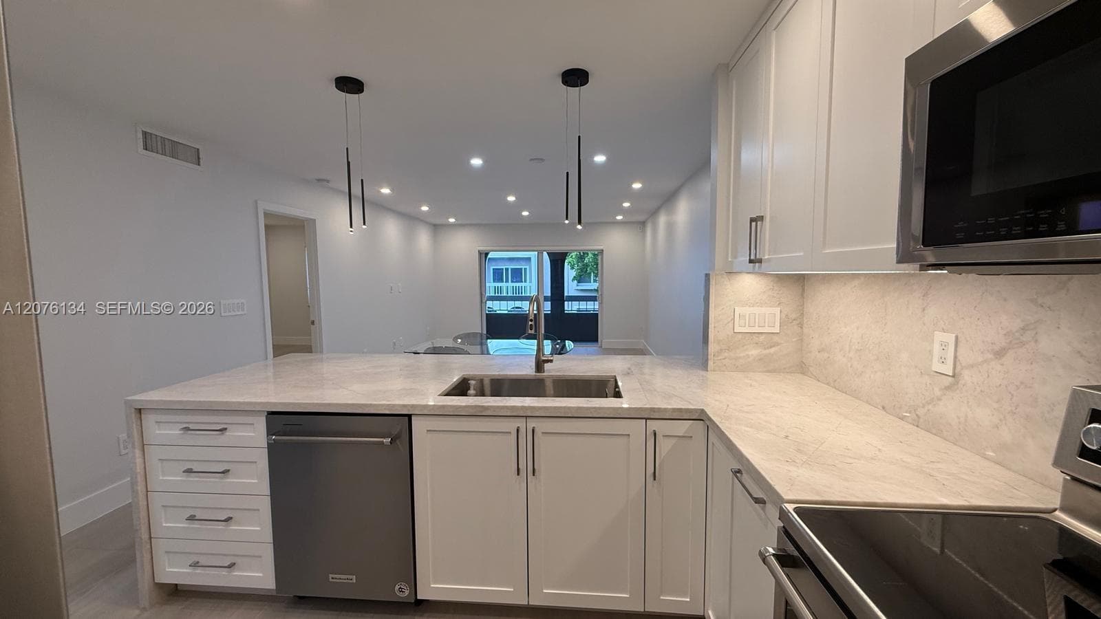 7840 Camino Real # P-405, Miami, FL 33143 — zdjęcie 4