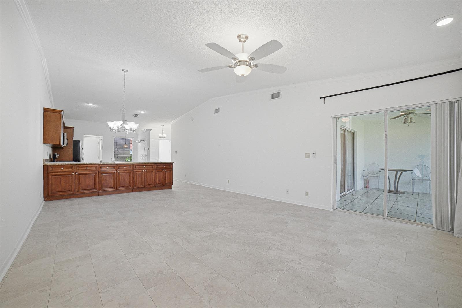 6070 SUNNY MANOR Court, Delray Beach, FL 33484 — zdjęcie 3