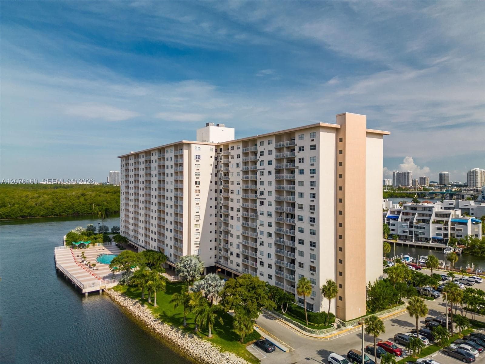 400 Kings Point Dr # 822-23, Sunny Isles Beach, FL 33160