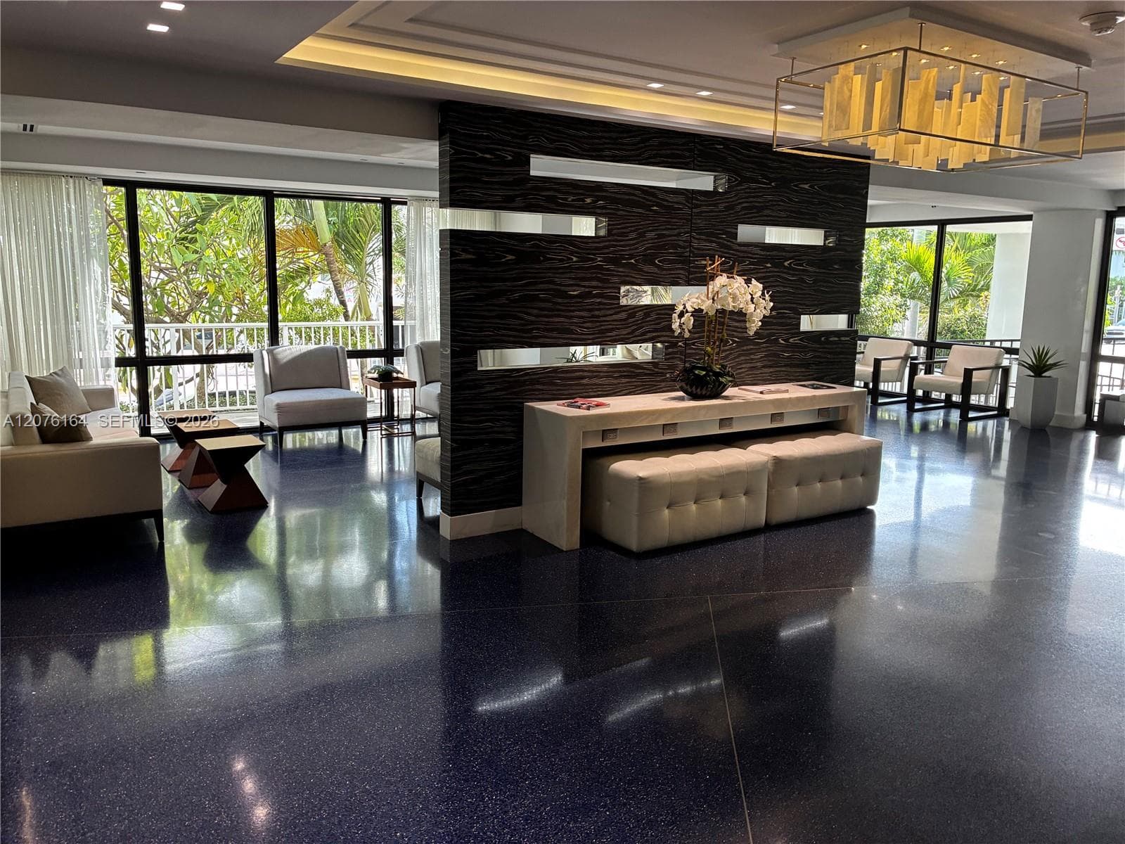 4301 Collins Ave # 402, Miami Beach, FL 33140 — zdjęcie 2