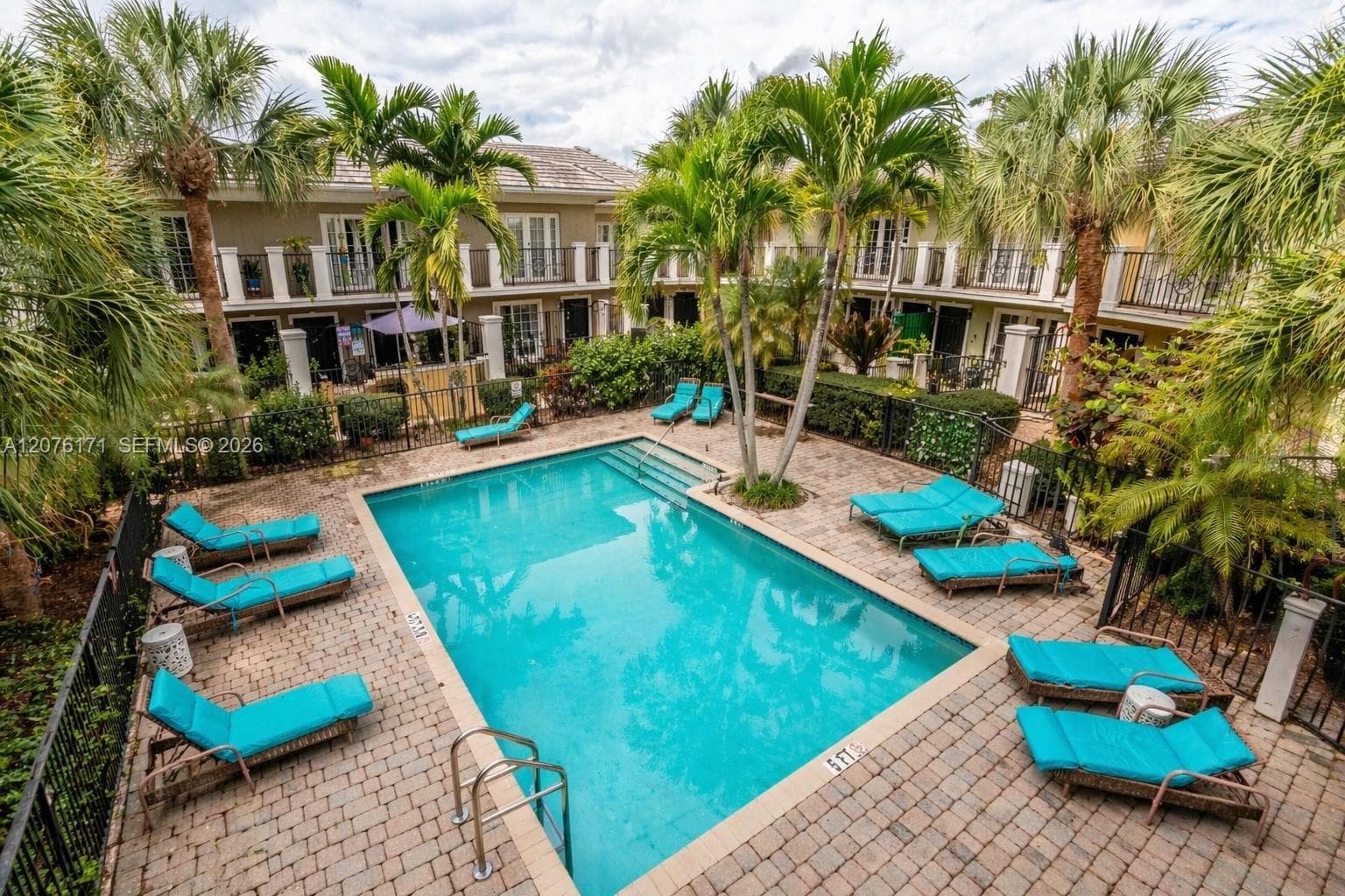 1000 Palm Trl # 8, Delray Beach, FL 33483 — zdjęcie 2