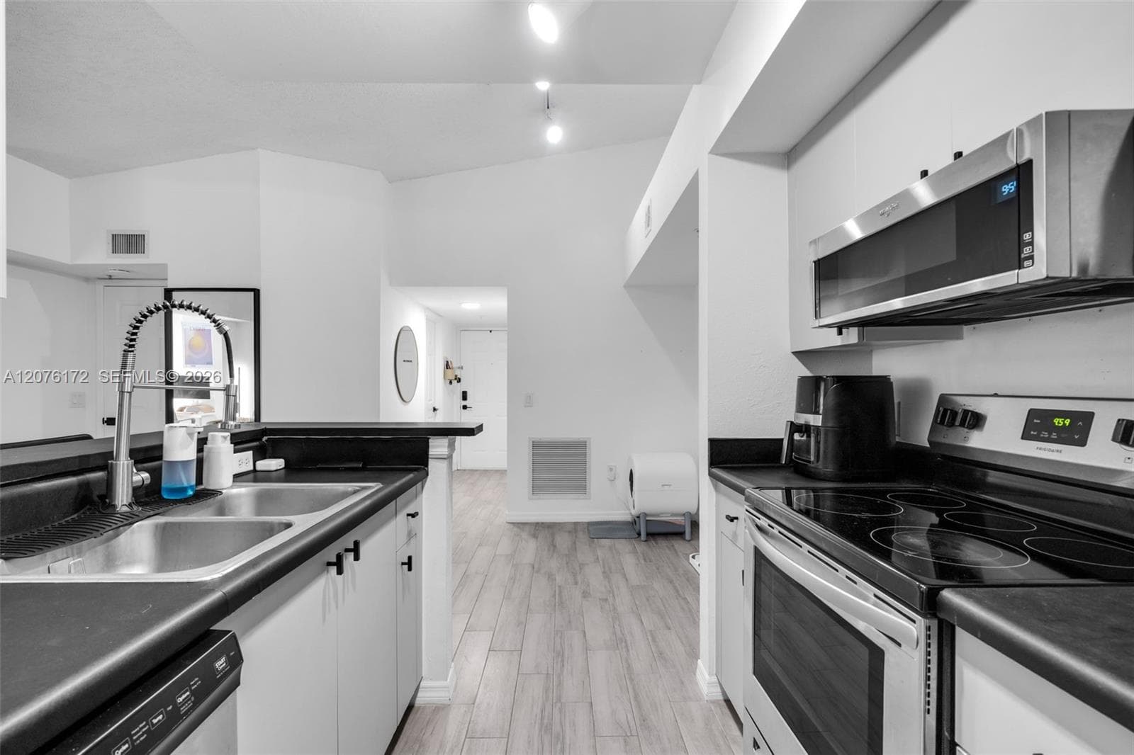 2457 Centergate Dr # 306, Miramar, FL 33025 — zdjęcie 5