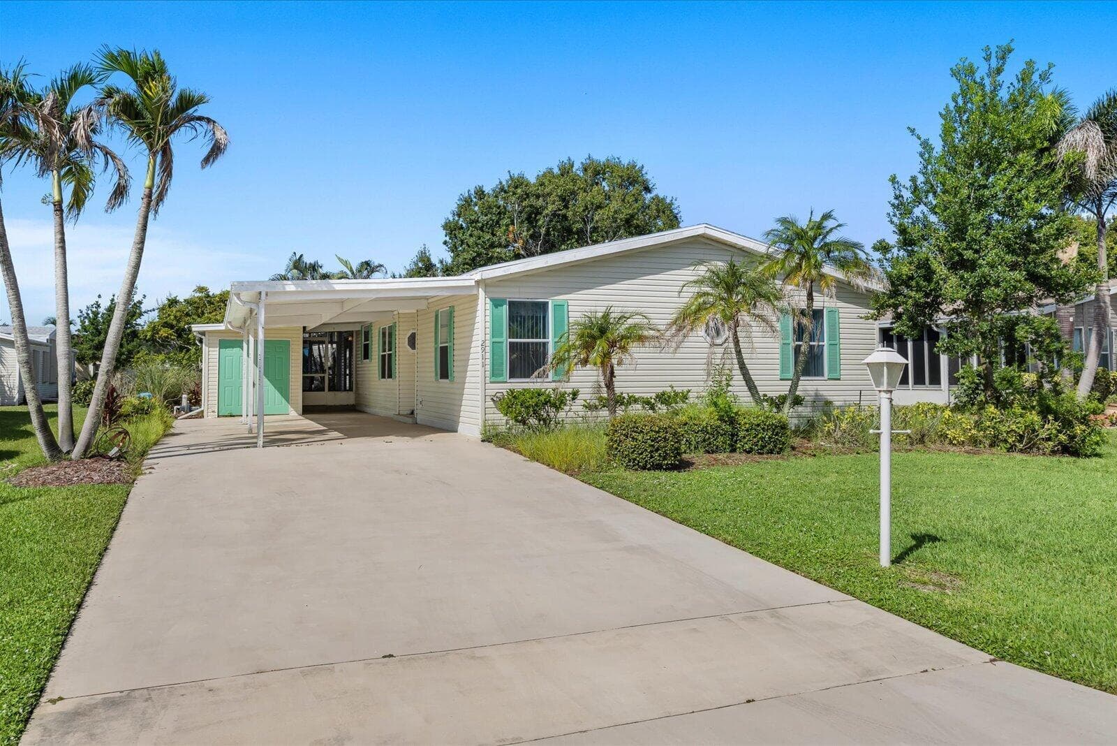 2911 Nine Iron Drive, Port St. Lucie, FL 34952 — zdjęcie 2