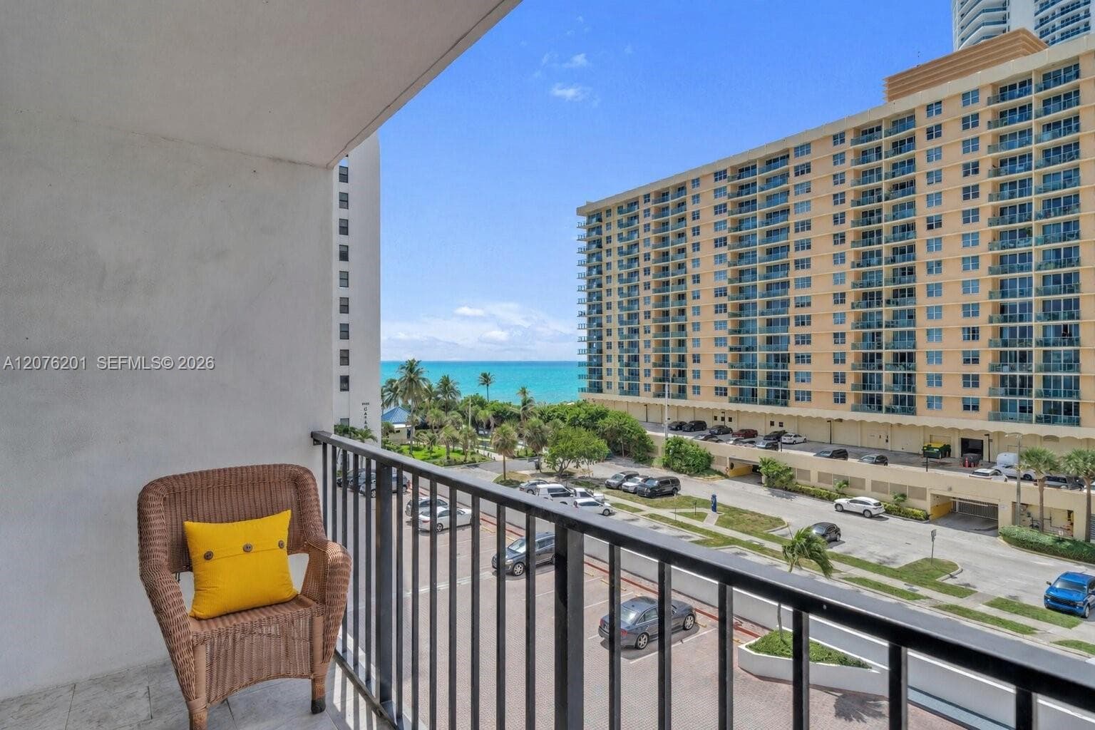 2401 S Ocean Dr # 507, Hollywood, FL 33019 — zdjęcie 2