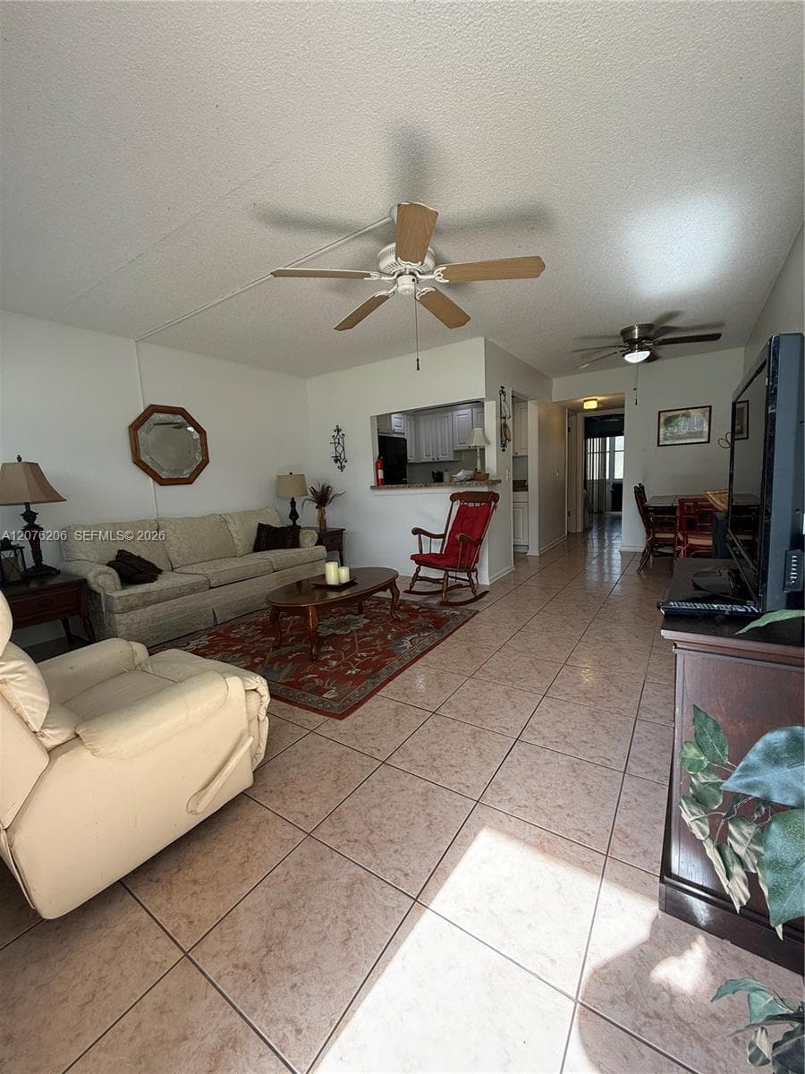 272 Camden L # 272, West Palm Beach, FL 33417 — zdjęcie 5