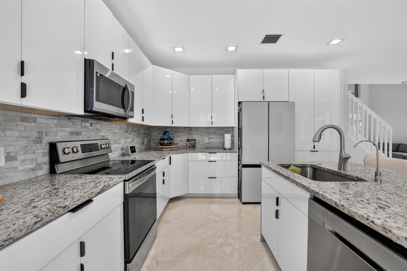 5040 HERON Place, Coconut Creek, FL 33073 — zdjęcie 2