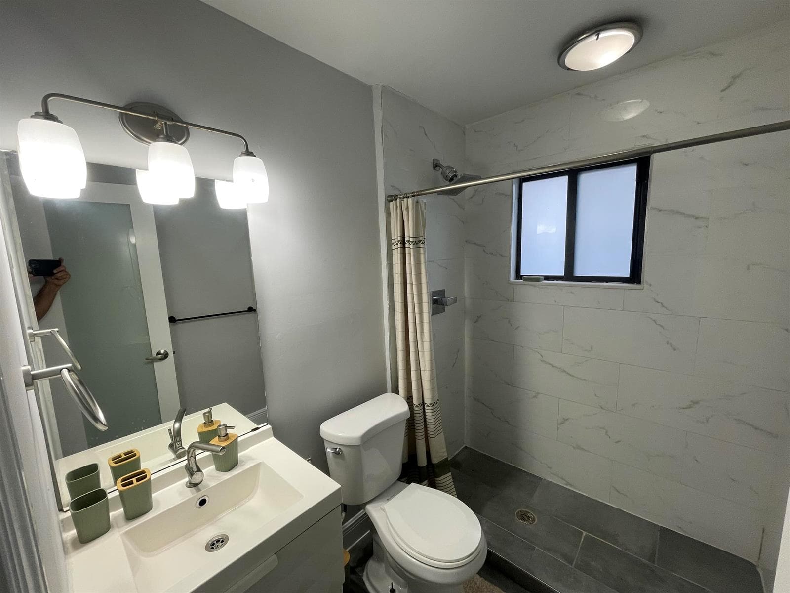 824 NE 4th Street # 3, Fort Lauderdale, FL 33301 — zdjęcie 4