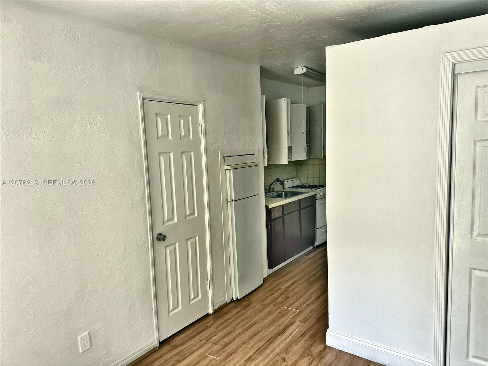 1935 Lincoln St # 2, Hollywood, FL 33020 — zdjęcie 2