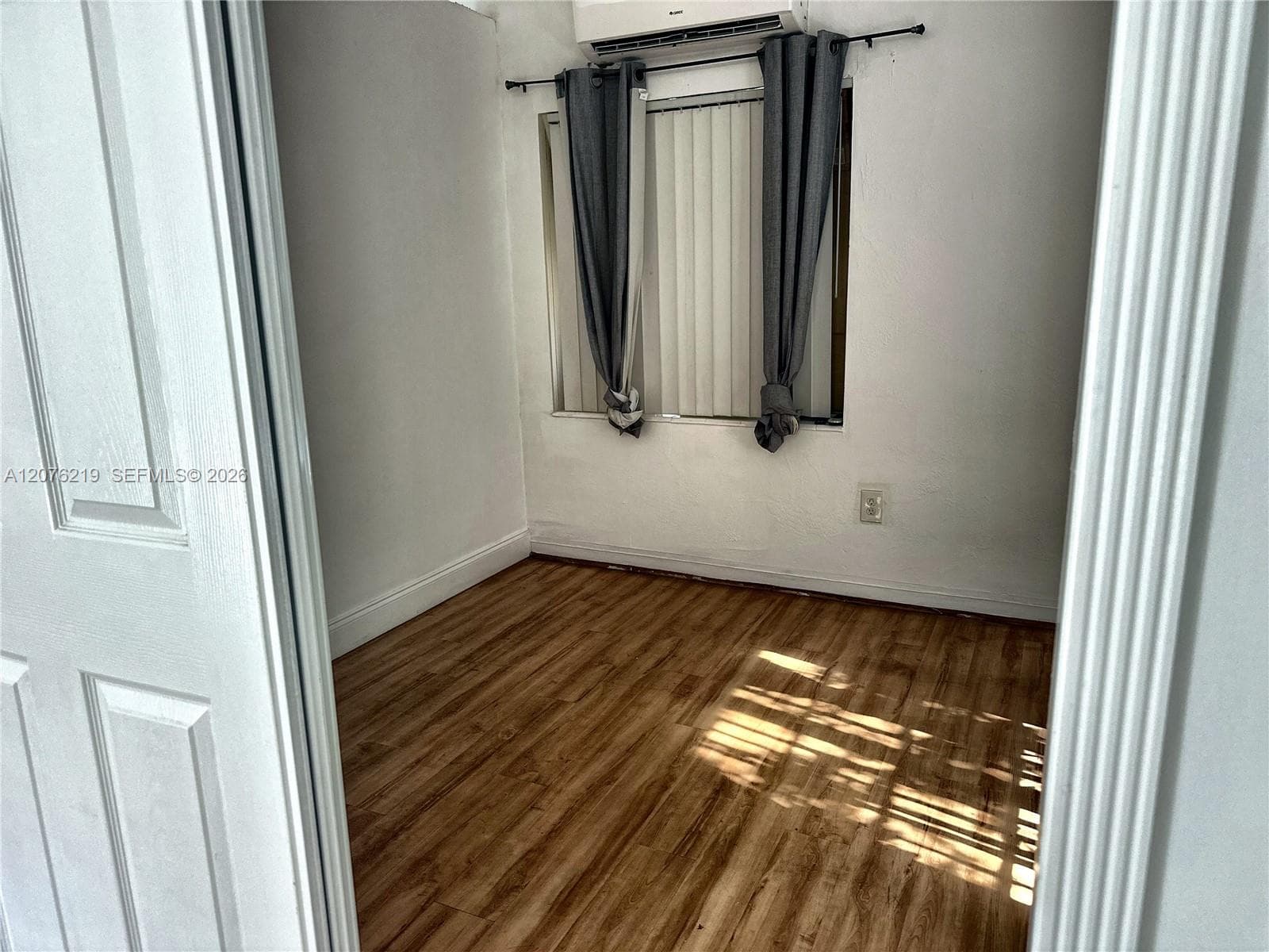 1935 Lincoln St # 2, Hollywood, FL 33020 — zdjęcie 3