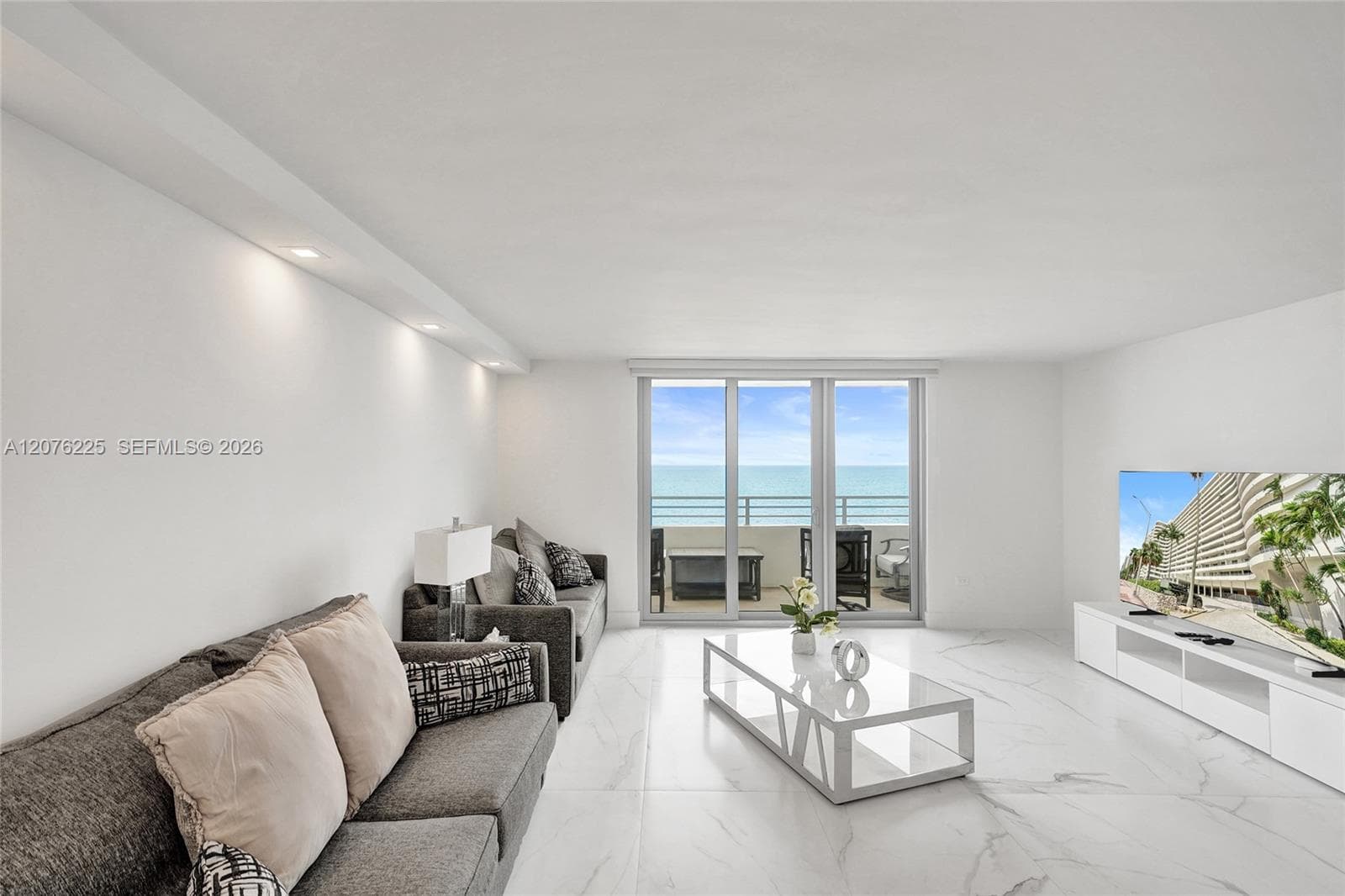 5555 Collins Ave # 9M, Miami Beach, FL 33140 — zdjęcie 3