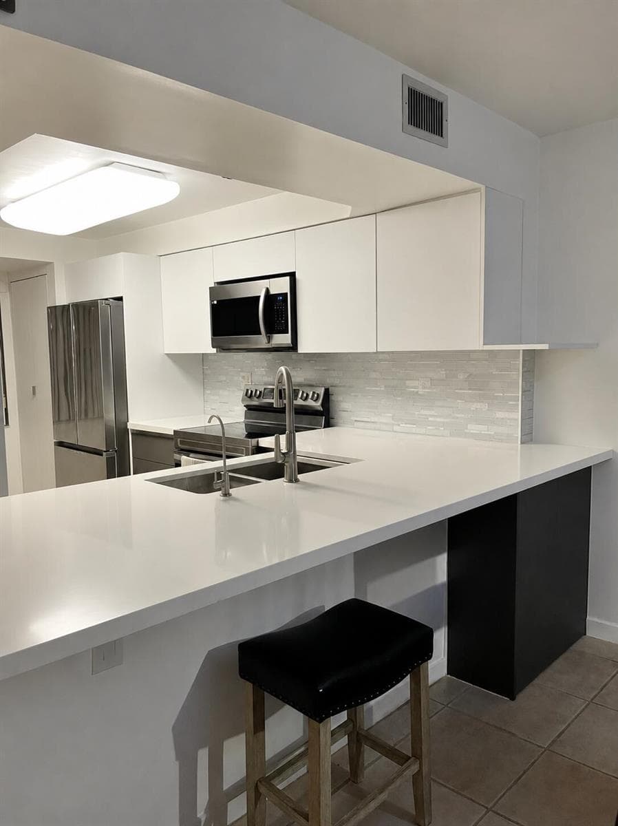 450 Commodore Drive # 106, Plantation, FL 33325 — zdjęcie 3