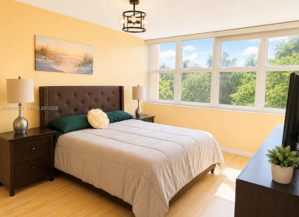1100 Saint Charles Pl # 504, Pembroke Pines, FL 33026 — zdjęcie 5