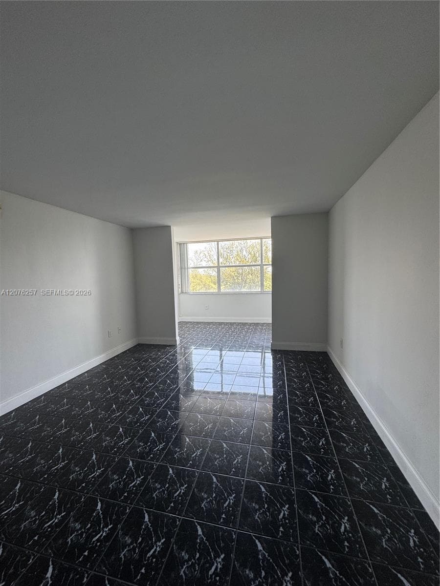 1300 NE Miami Gardens Dr # 803E, Miami, FL 33179 — zdjęcie 4