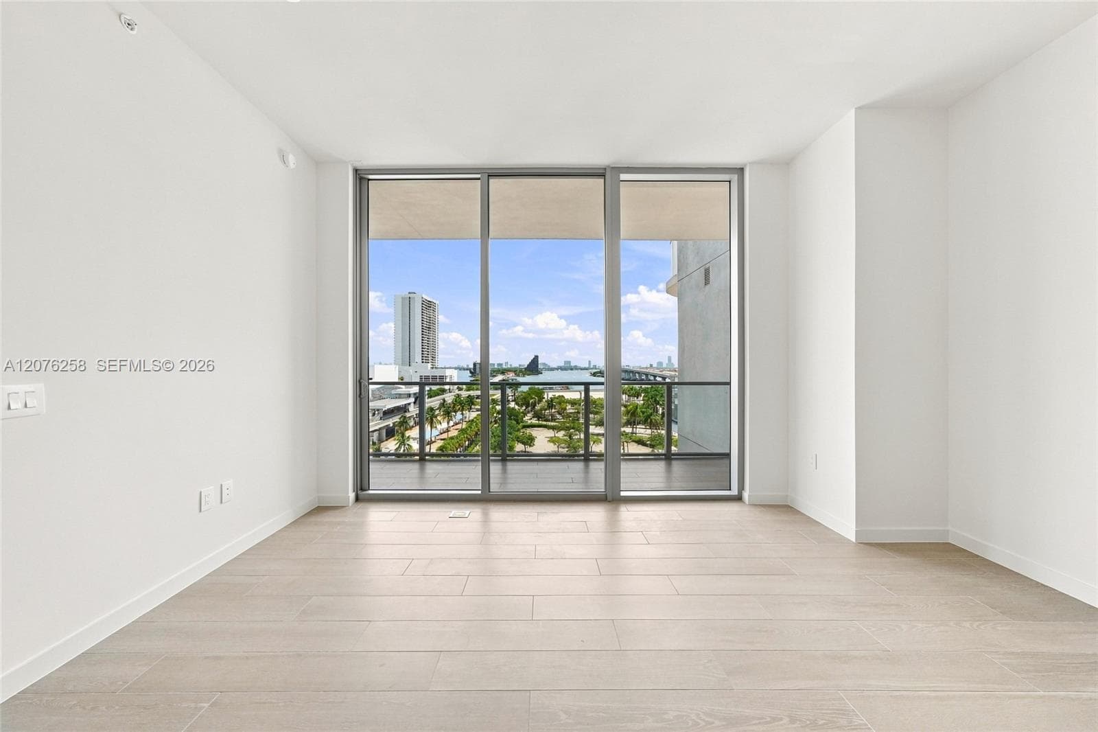 1400 Biscayne Blvd # 708, Miami, FL 33132 — zdjęcie 2