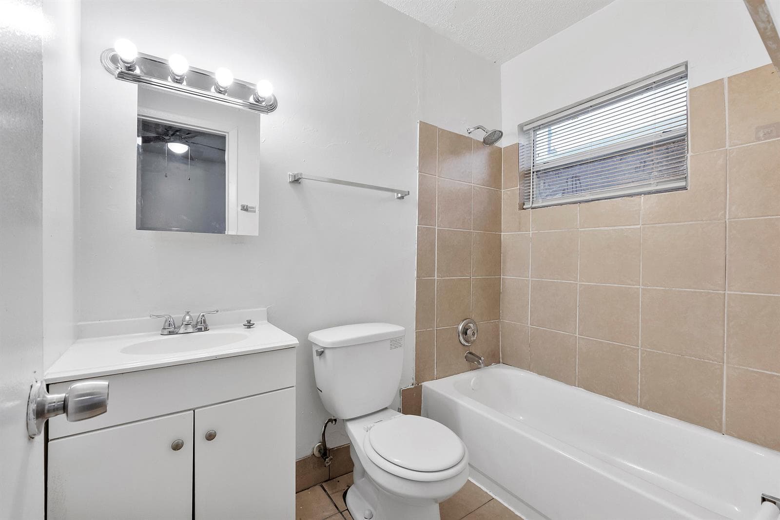 271 SW 1ST Street # #1, Deerfield Beach, FL 33441 — zdjęcie 5
