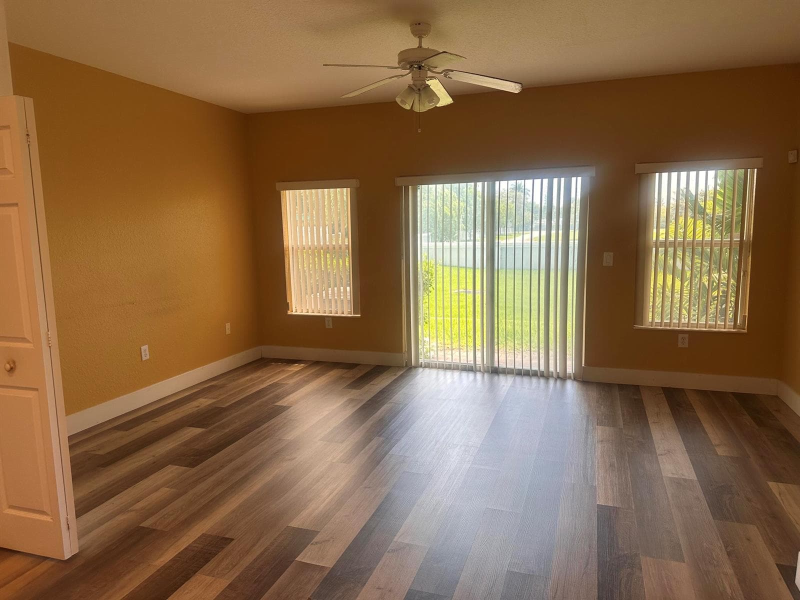 3016 NW 30TH Avenue, Oakland Park, FL 33311 — zdjęcie 3